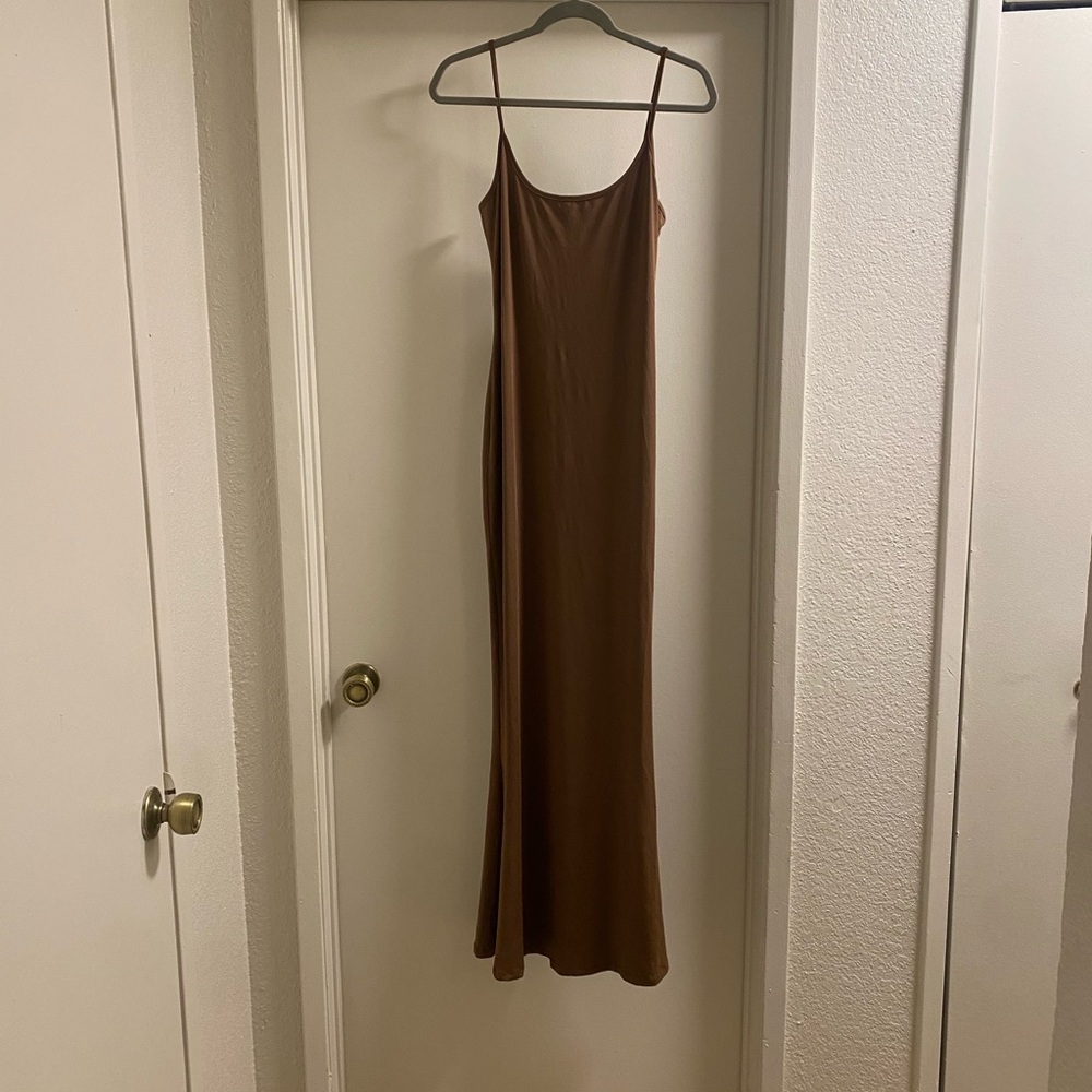 Elegant Brown Maxi Dress